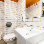 Hostel Carlota Braun *