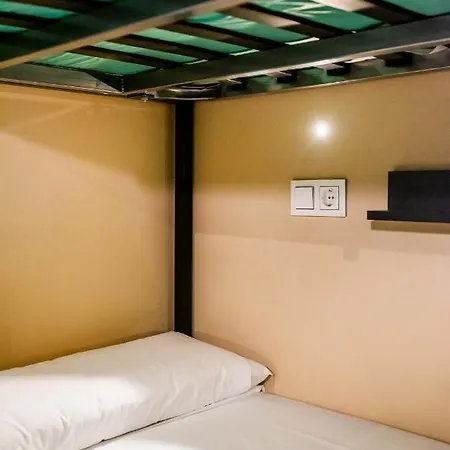 Hostel Carlota Braun